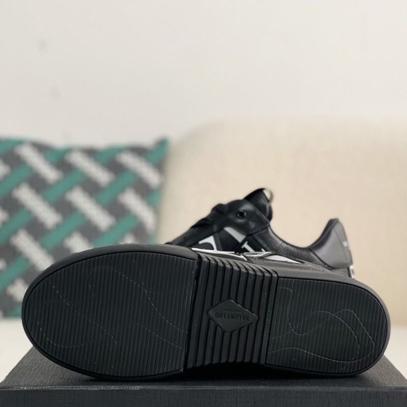 va*t*no sneakers