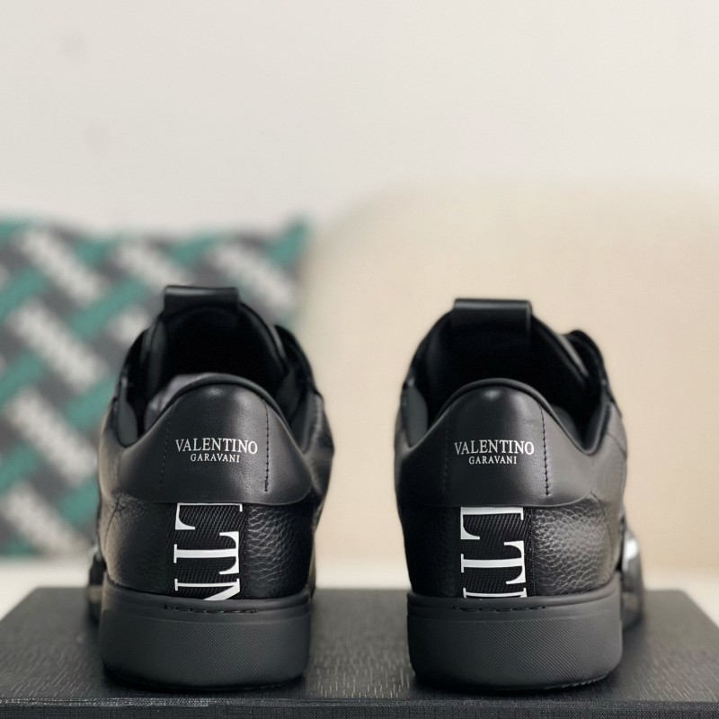 va*t*no sneakers