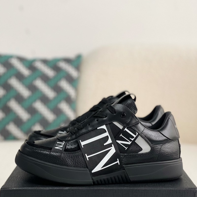 va*t*no sneakers