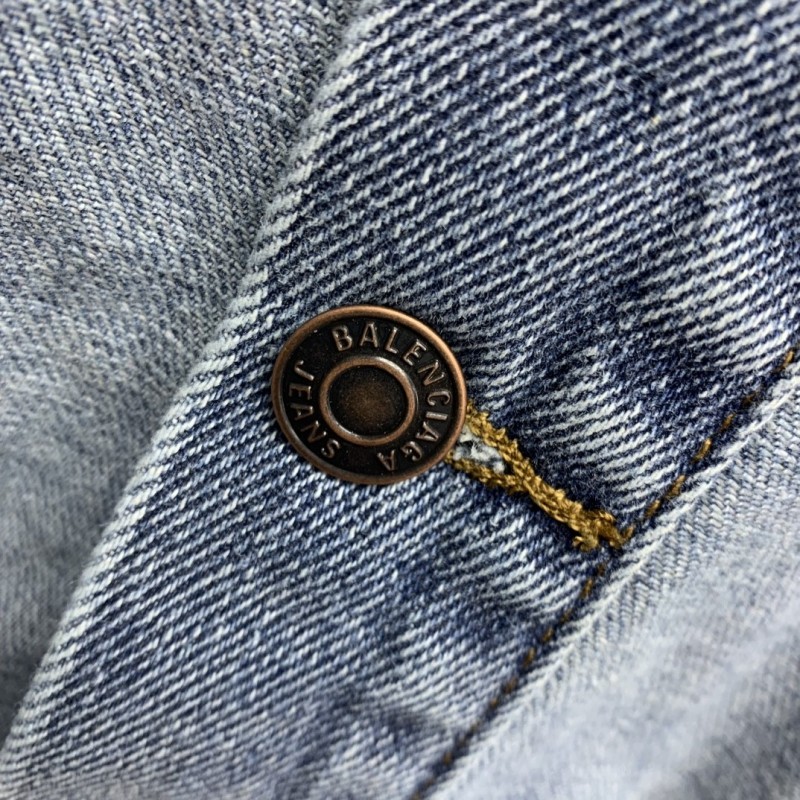 Ba*len*cia*ga reverse denim jacket