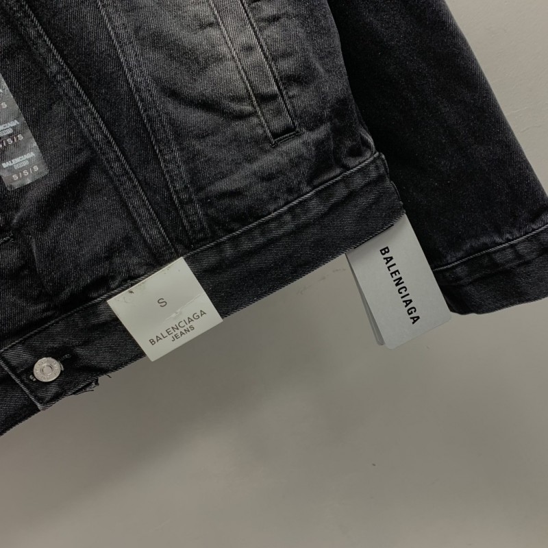 Ba*len*cia*ga offset printed denim jacket