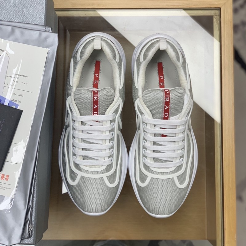 Pra*a Sneakers