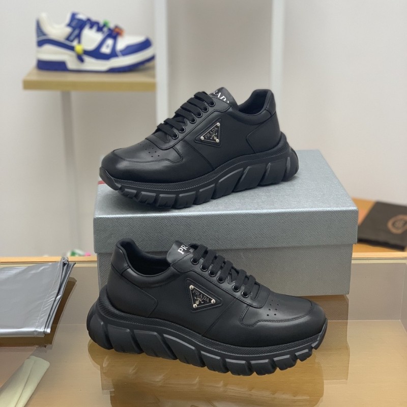 Pra*a Sneakers