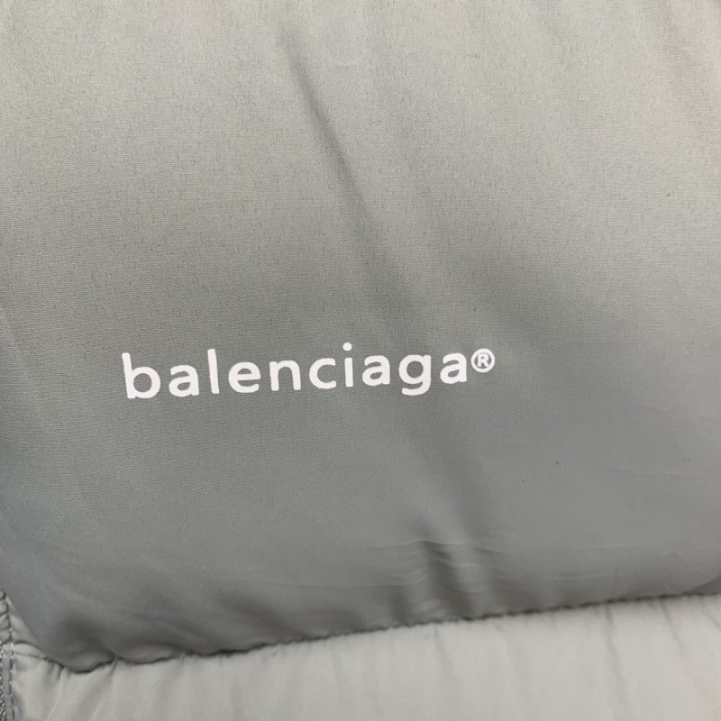Ba*len*cia*ga small letter down jacket