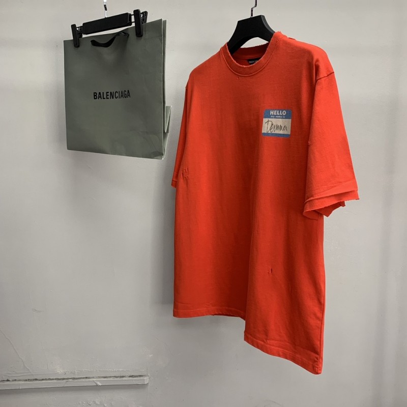 Ba*len*cia*ga signature worn T-shirt