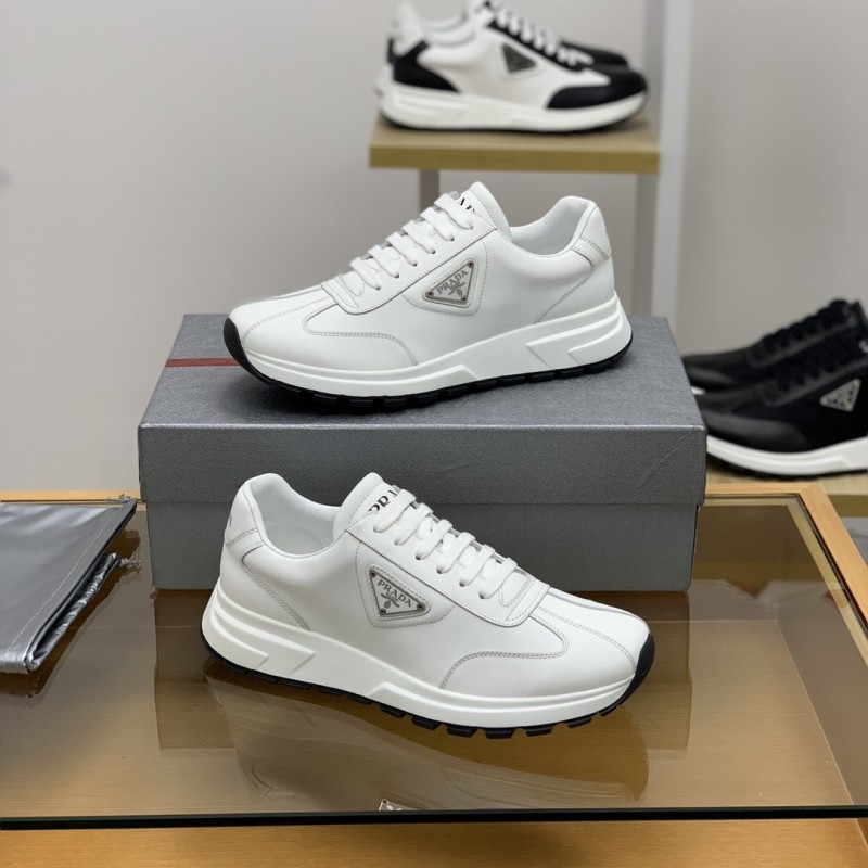 Pra*a Sneakers