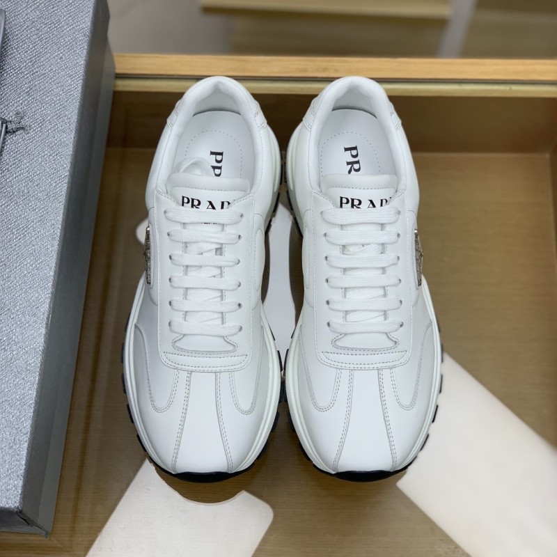 Pra*a Sneakers