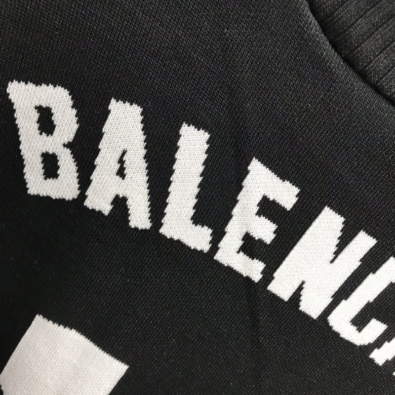 Ba*len*cia*ga No. 10 Manchester United sweater