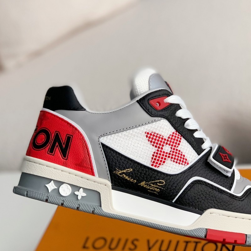 L0*is V*t0n TRAINER Sneakers