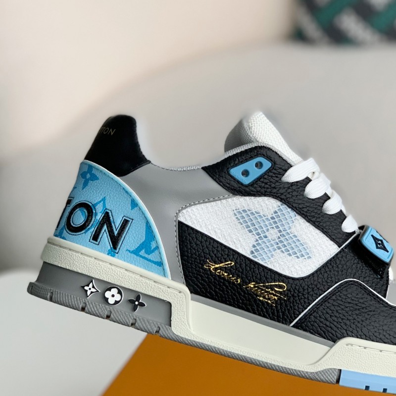 L0*is V*t0n TRAINER Sneakers