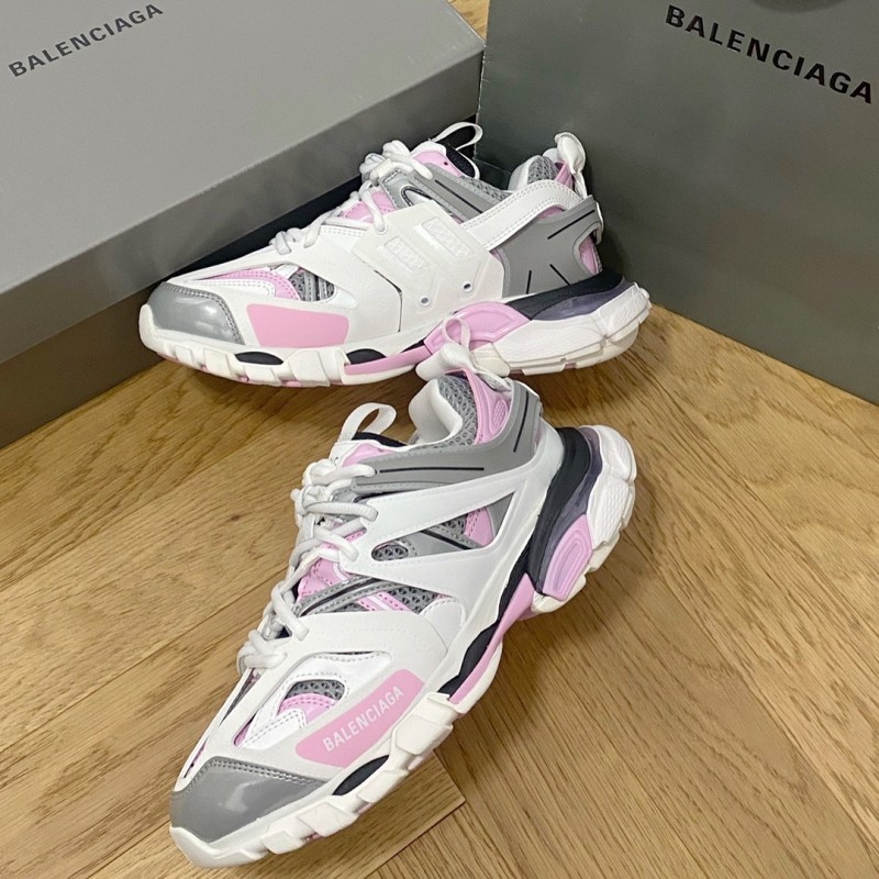 Ba*len*cia*ga sneakers