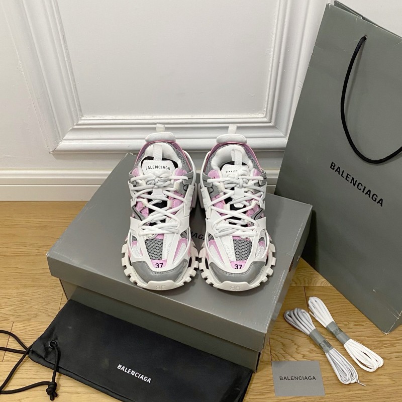 Ba*len*cia*ga sneakers