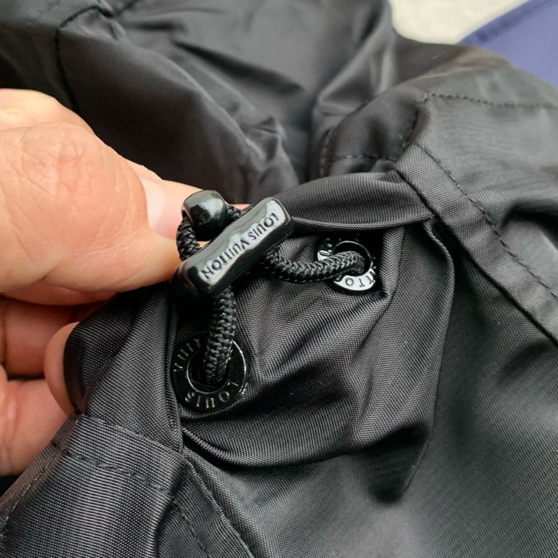 L0*is V*t0n Jackets