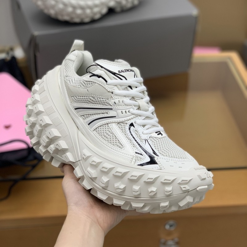 Ba*len*cia*ga sneakers