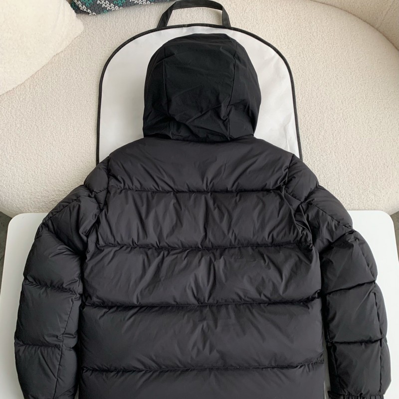 Moncler Montbeliard down jacket