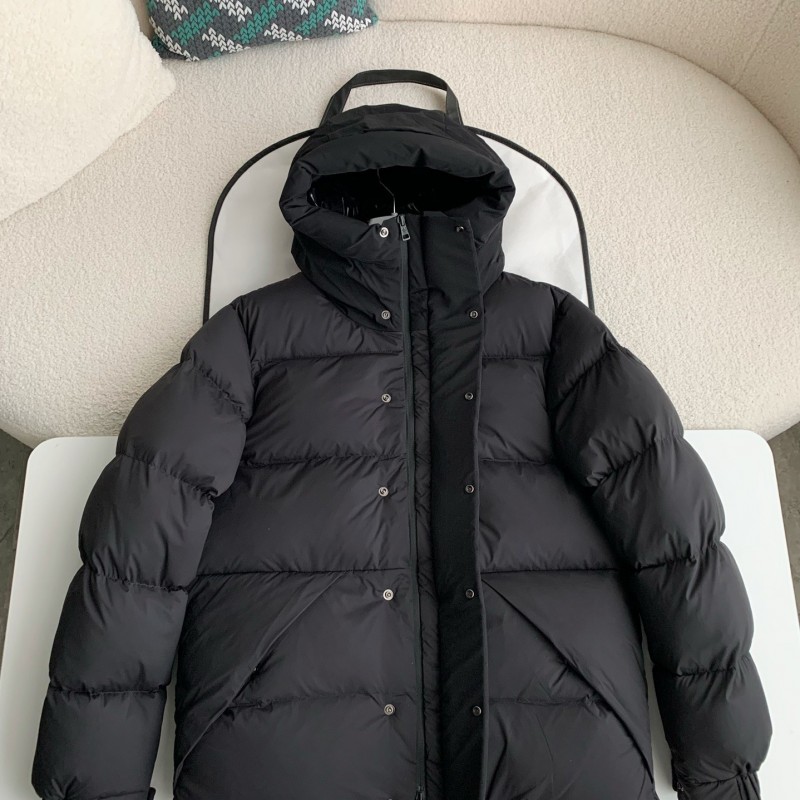 Moncler Montbeliard down jacket