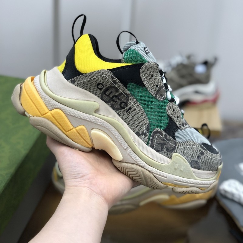 Ba*len*cia*ga sneakers