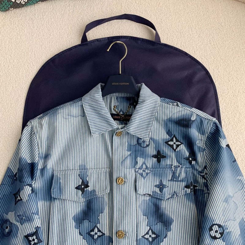 L0*is V*t0n Shirts