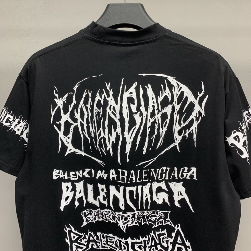 Ba*len*cia*ga doodle year of the Dragon Alphabet T-shirt