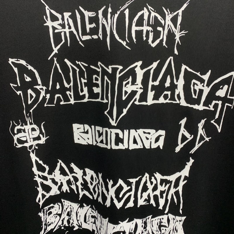 Ba*len*cia*ga doodle year of the Dragon Alphabet T-shirt