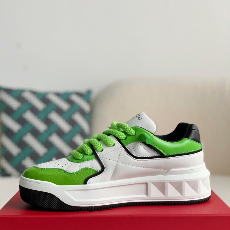 va*t*no One Stud Sneakers