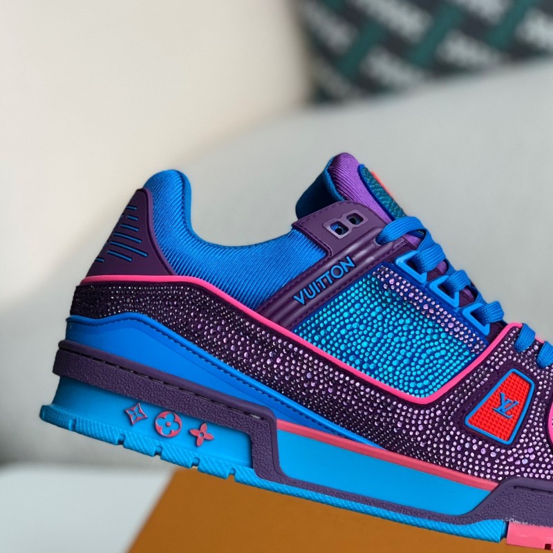 L0*is V*t0n TRAINER Sneakers
