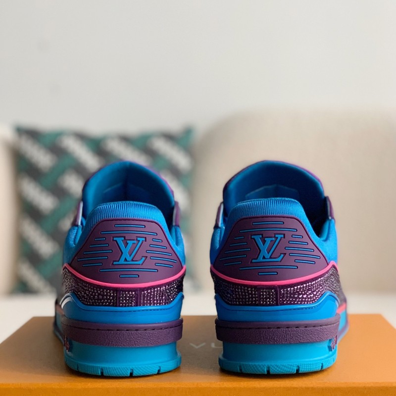 L0*is V*t0n TRAINER Sneakers