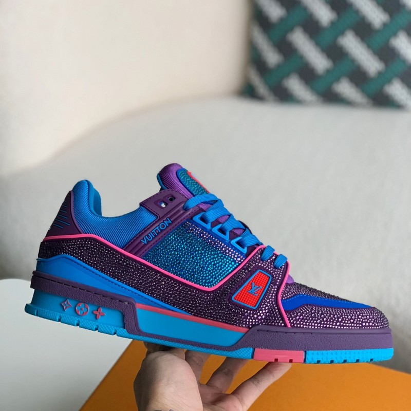 L0*is V*t0n TRAINER Sneakers