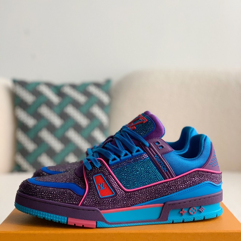 L0*is V*t0n TRAINER Sneakers