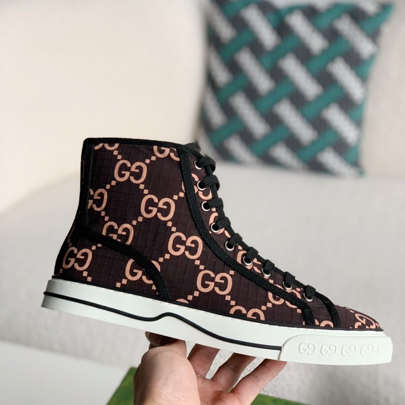 G*u*i High-top shoes