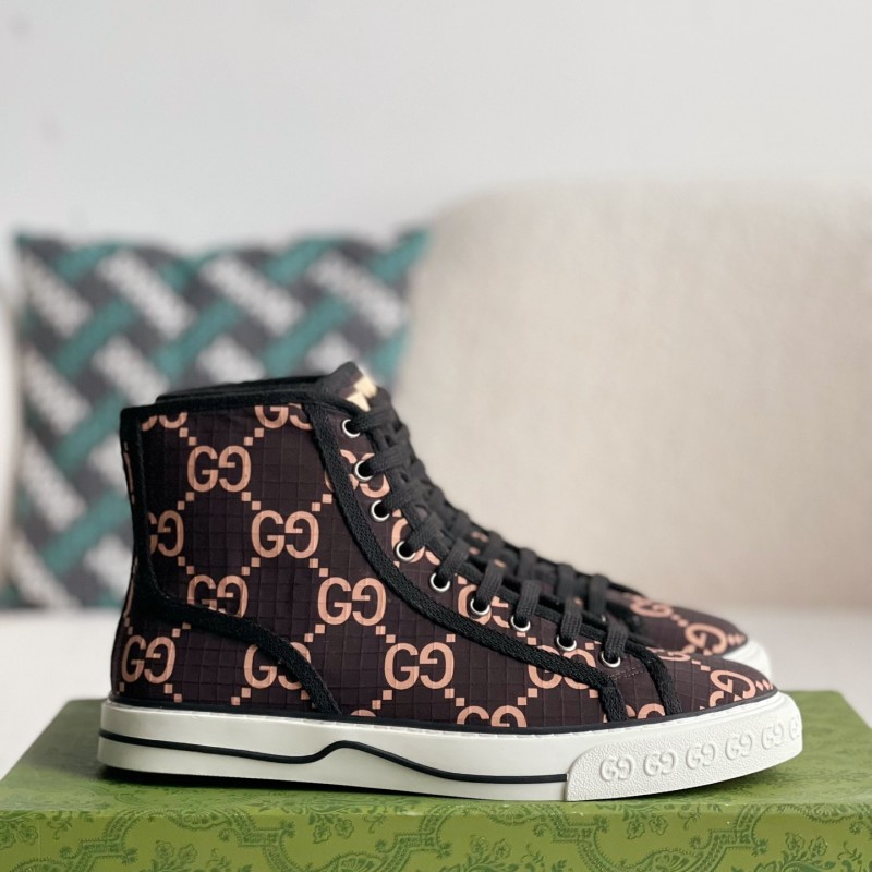 G*u*i High-top shoes