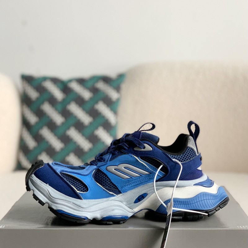 Ba*len*cia*ga Runner Sneaker