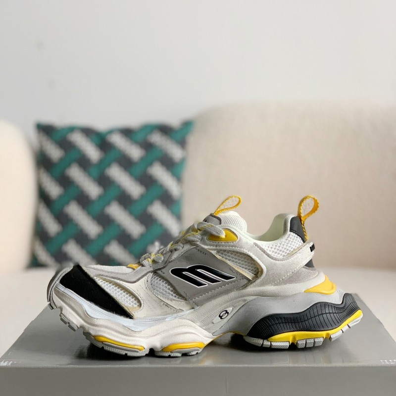 Ba*len*cia*ga Runner Sneaker