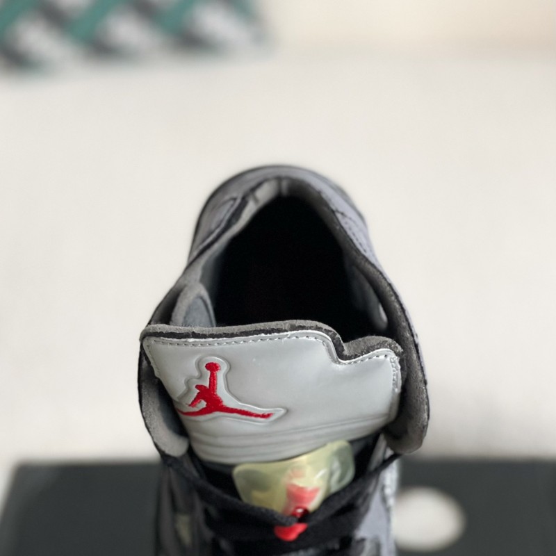 OFF_WHITExJordan Air Jordan 5 Retro SP High-top basketball shoes