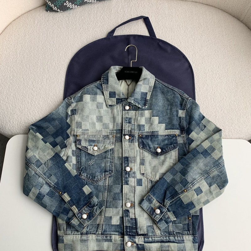 L0*is V*t0n Denim Jackets