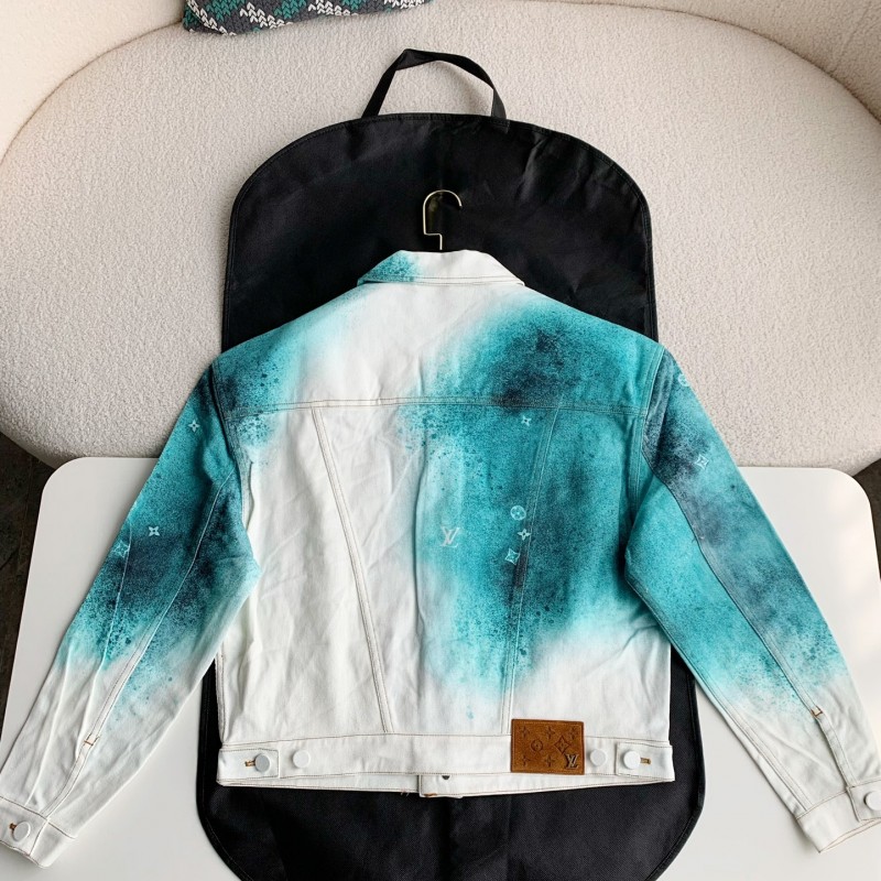 L0*is V*t0n  Jackets