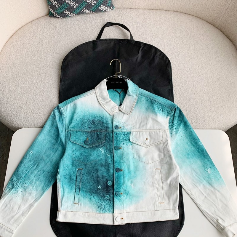 L0*is V*t0n  Jackets