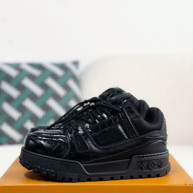 L0*is V*t0n TRAINER MAXI  SNEAKERS