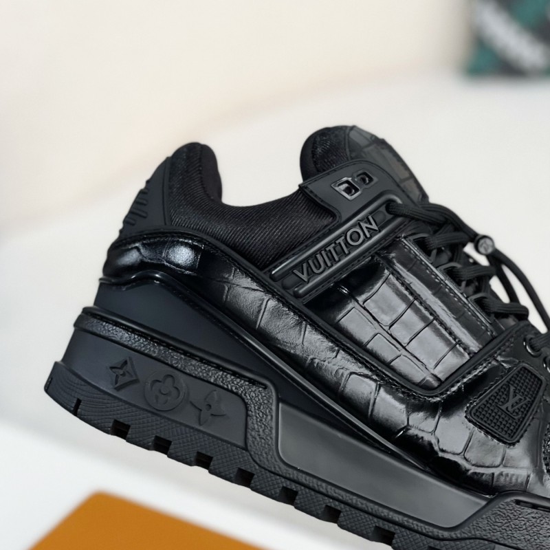 L0*is V*t0n TRAINER MAXI  SNEAKERS