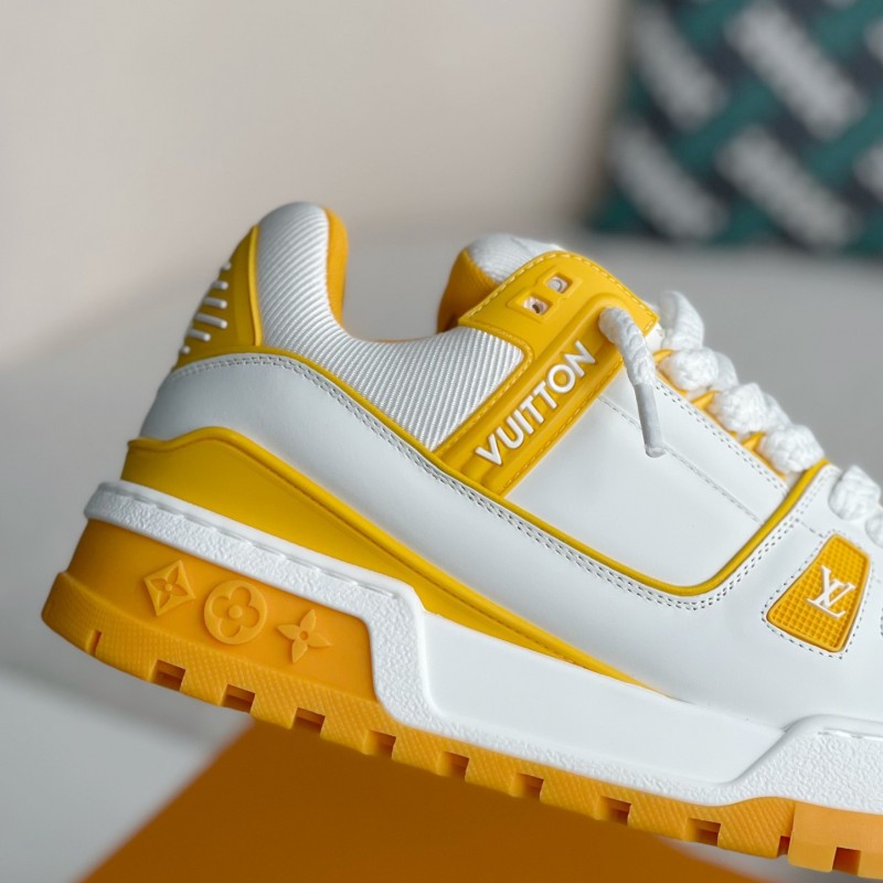 L0*is V*t0n TRAINER MAXI  SNEAKERS