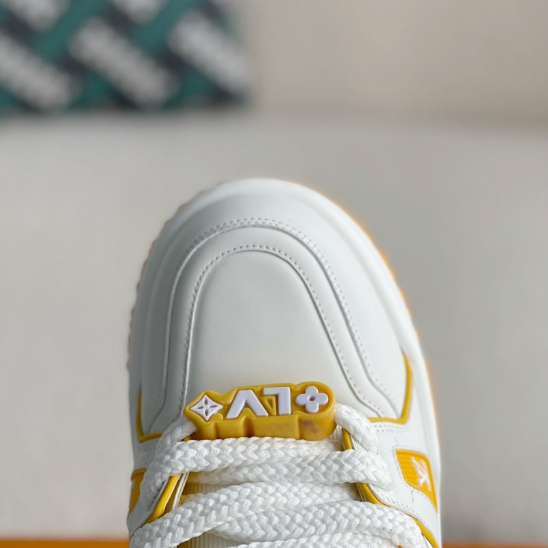 L0*is V*t0n TRAINER MAXI  SNEAKERS