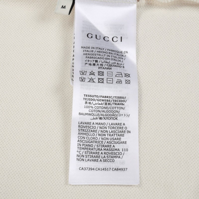 G*u*i Embroidered lapel POLO on left chest