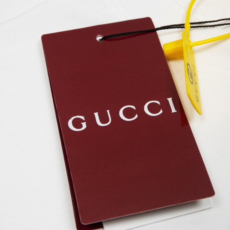 G*u*i Gradient Letter Logot shirt