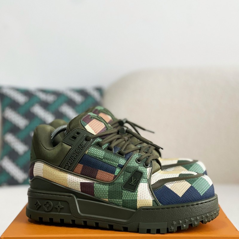 L0*is V*t0n TRAINER MAXI  SNEAKERS