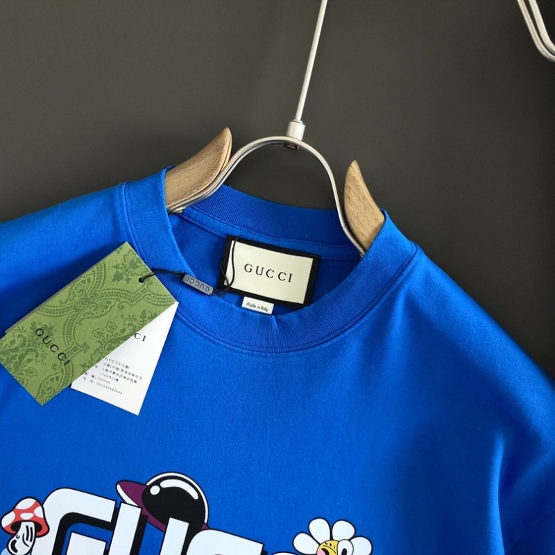 G*u*i  t-shirt