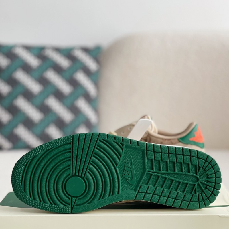 G*u*i x Nike Dunk Low Sneakers