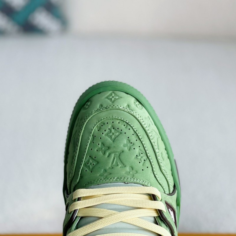 L0*is V*t0n SNEAKERS