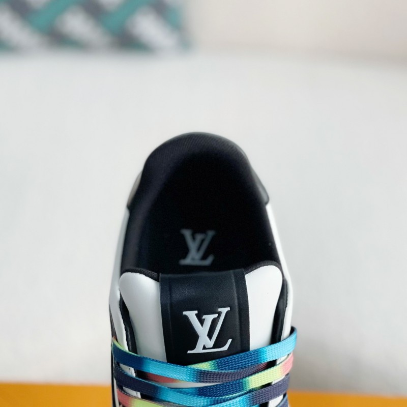 L0*is V*t0n SNEAKERS