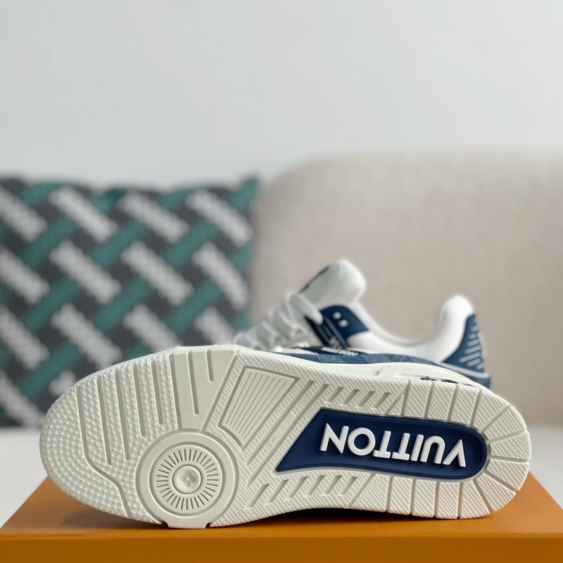 L0*is V*t0n SNEAKERS