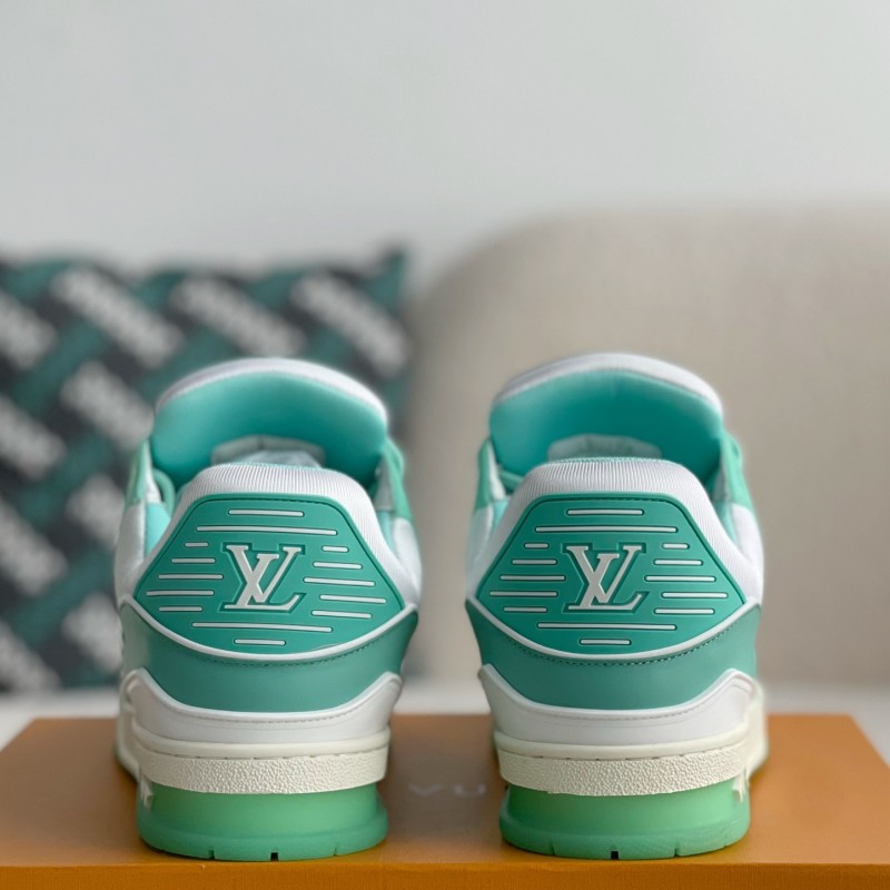 L0*is V*t0n SNEAKERS